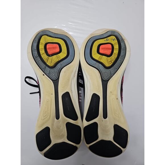 Nike Womens Shoes Flyknit Lunar 3 Size 9.5 Athletic Sneaker Running Bright Pink - Picture 5 of 6